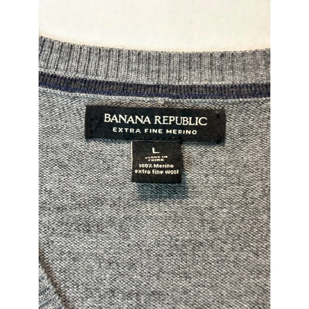 Banana Republic Sweater Mens L‎ Grey Excellent Merino Wool V-Neck Long Sleeve
